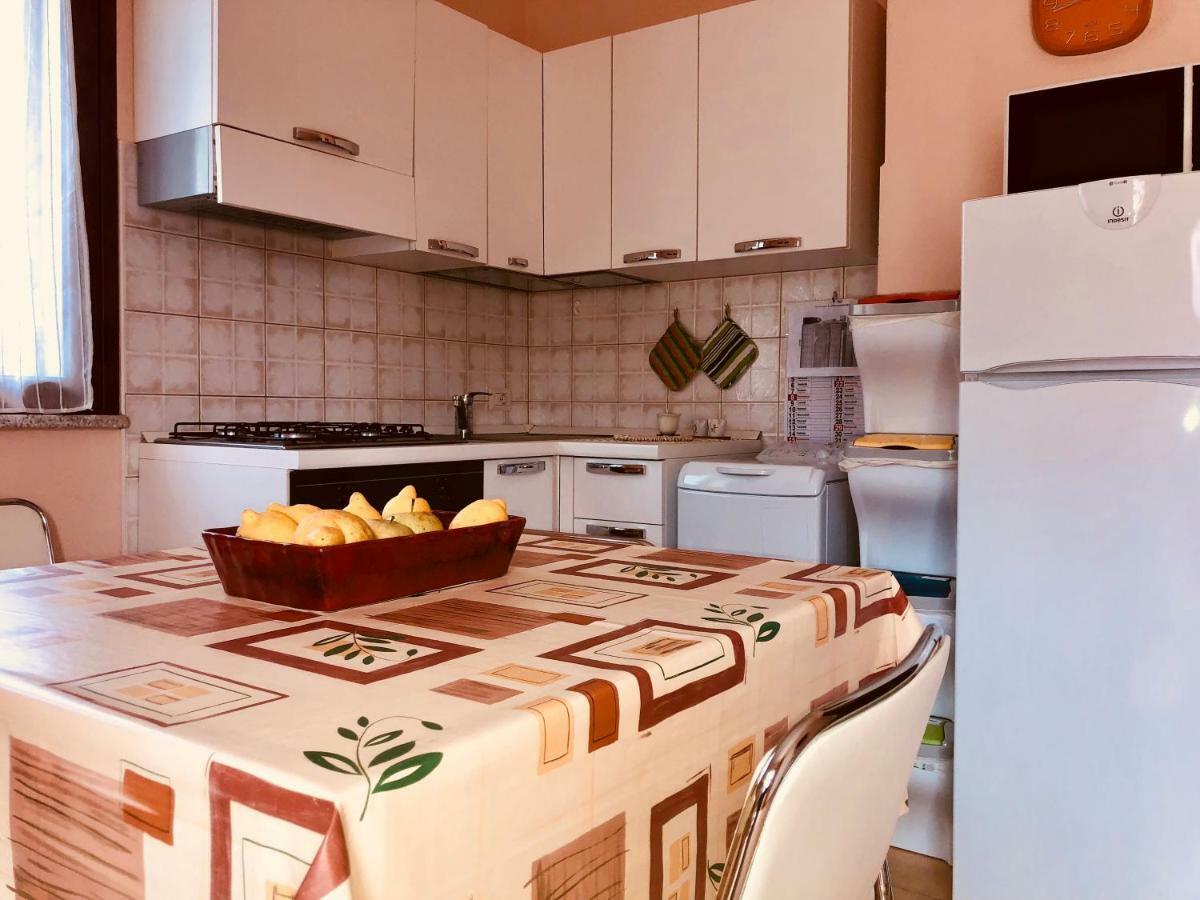 Appartamento Vacanze Sardegna 시니스콜라 외부 사진