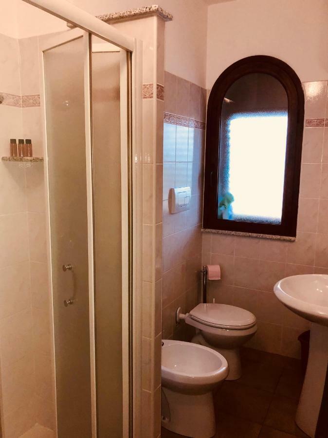 Appartamento Vacanze Sardegna 시니스콜라 외부 사진