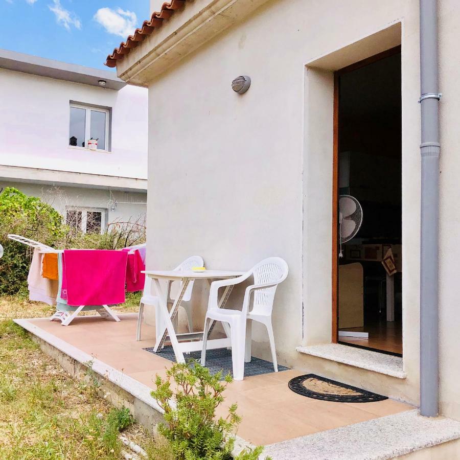 Appartamento Vacanze Sardegna 시니스콜라 외부 사진